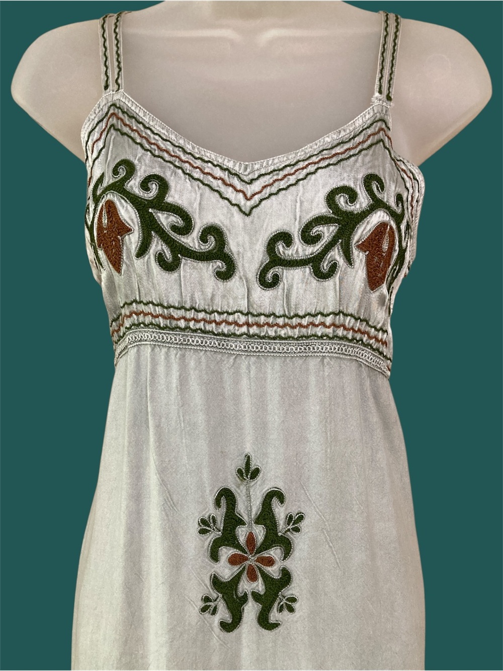 Indian Viscose Adjustable Maxi Dress Light Green with Gorgeous Hand Embroidery - Picture 3 of 9